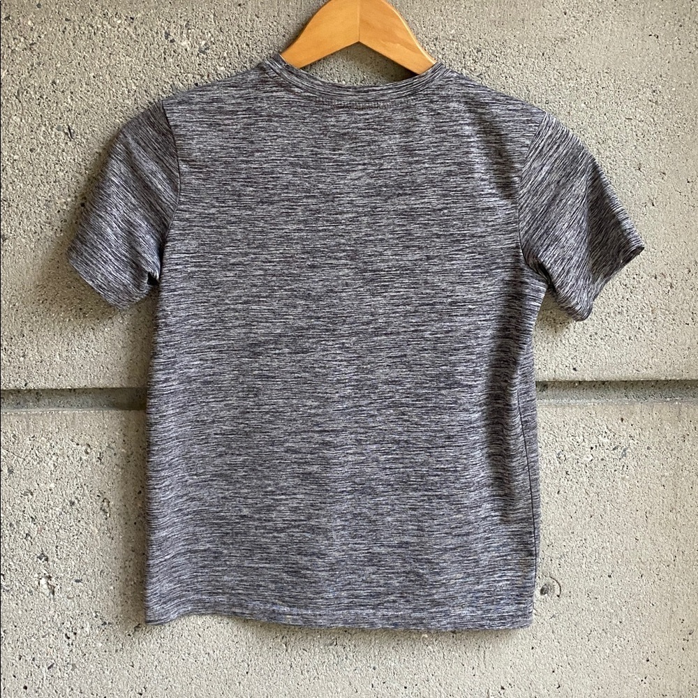 ON Active Tech Tee - Picture 4 of 4
